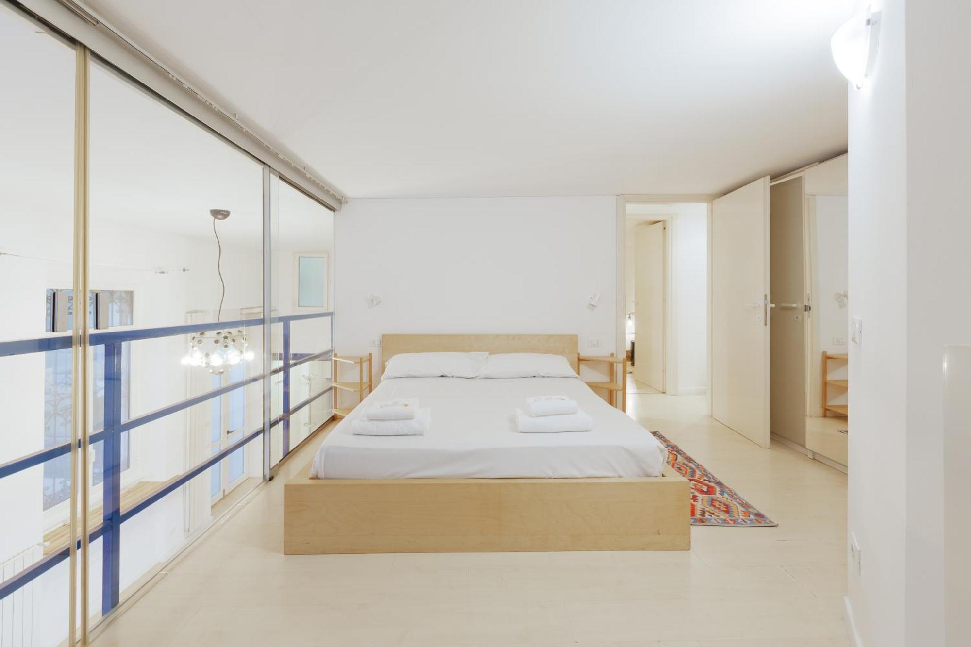 Sant'agostino - Charming Retreat 210m From M2 Leilighet Milano
