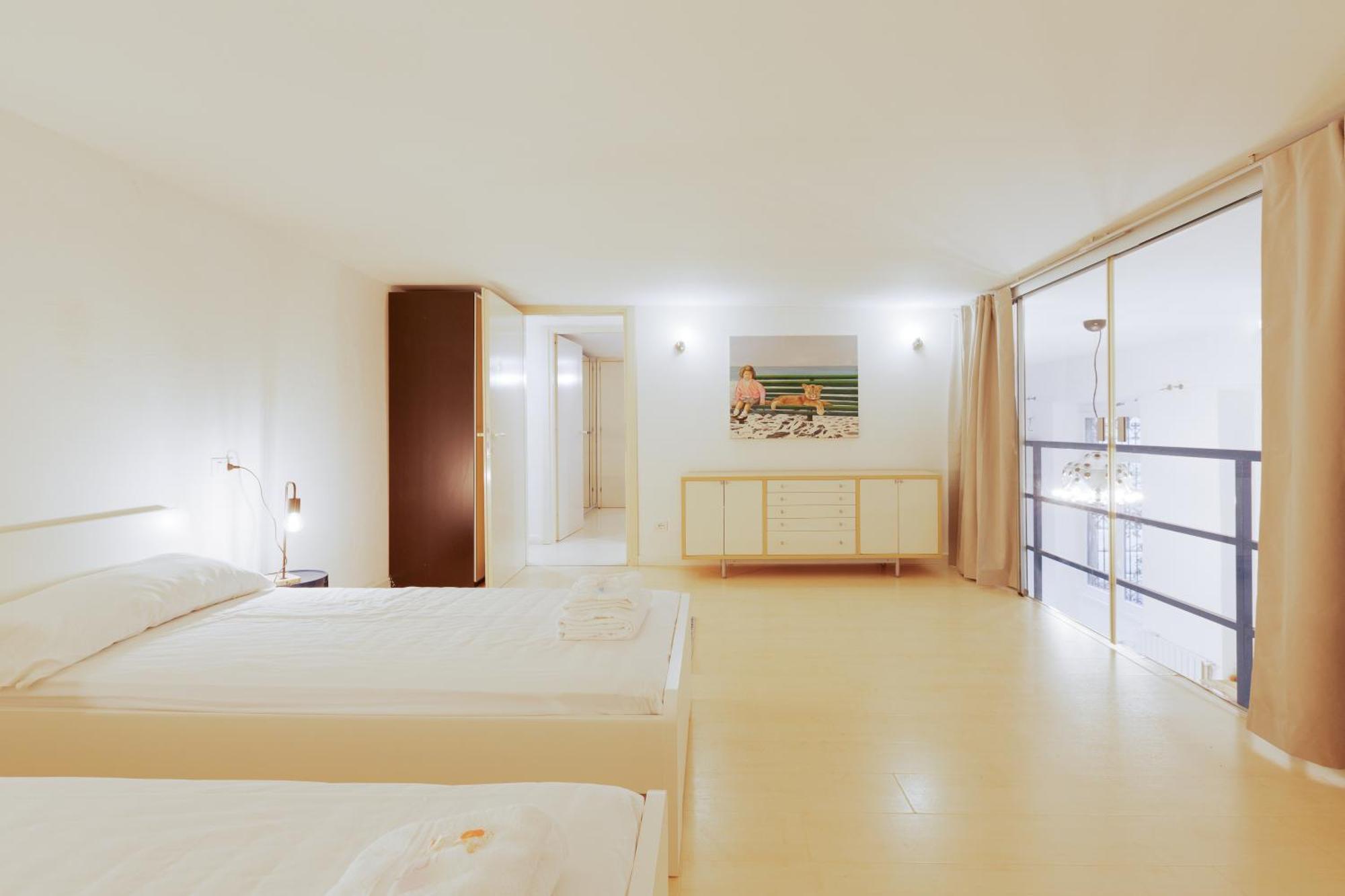 Leilighet Sant'agostino - Charming Retreat 210m From M2 Milano