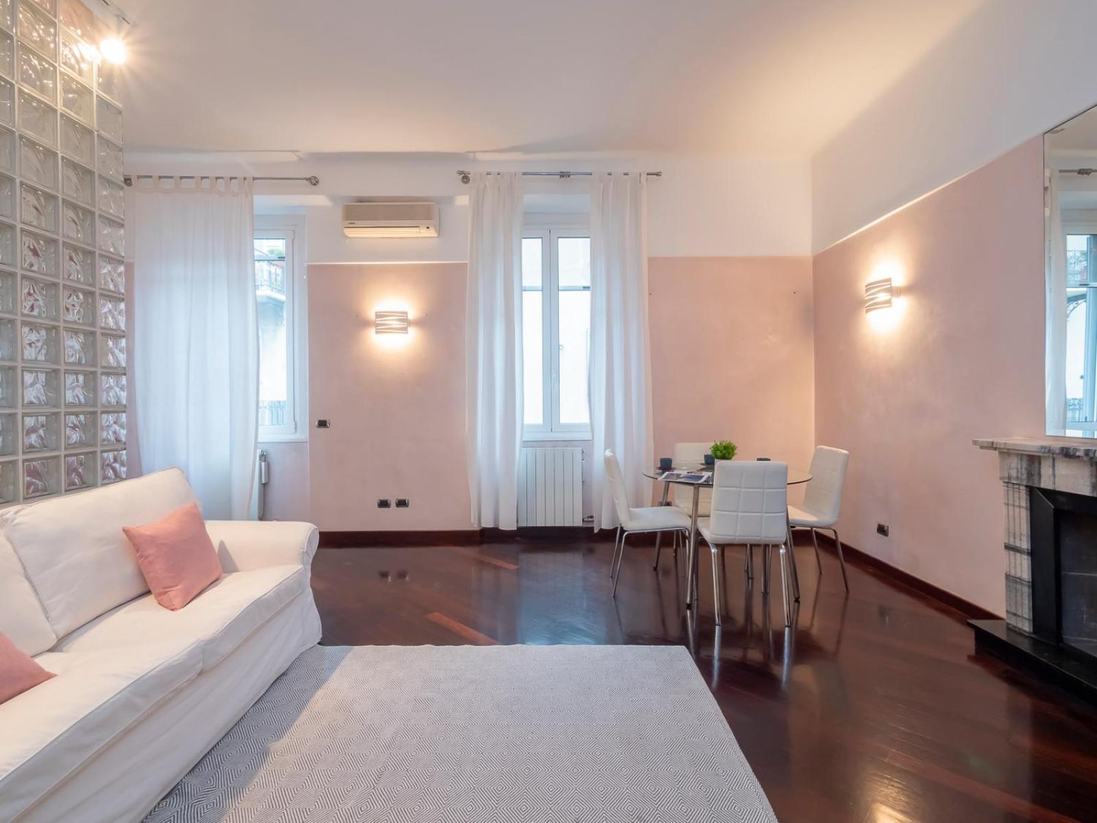 Xenia - Elegant Two-room In Porta Venezia Milano