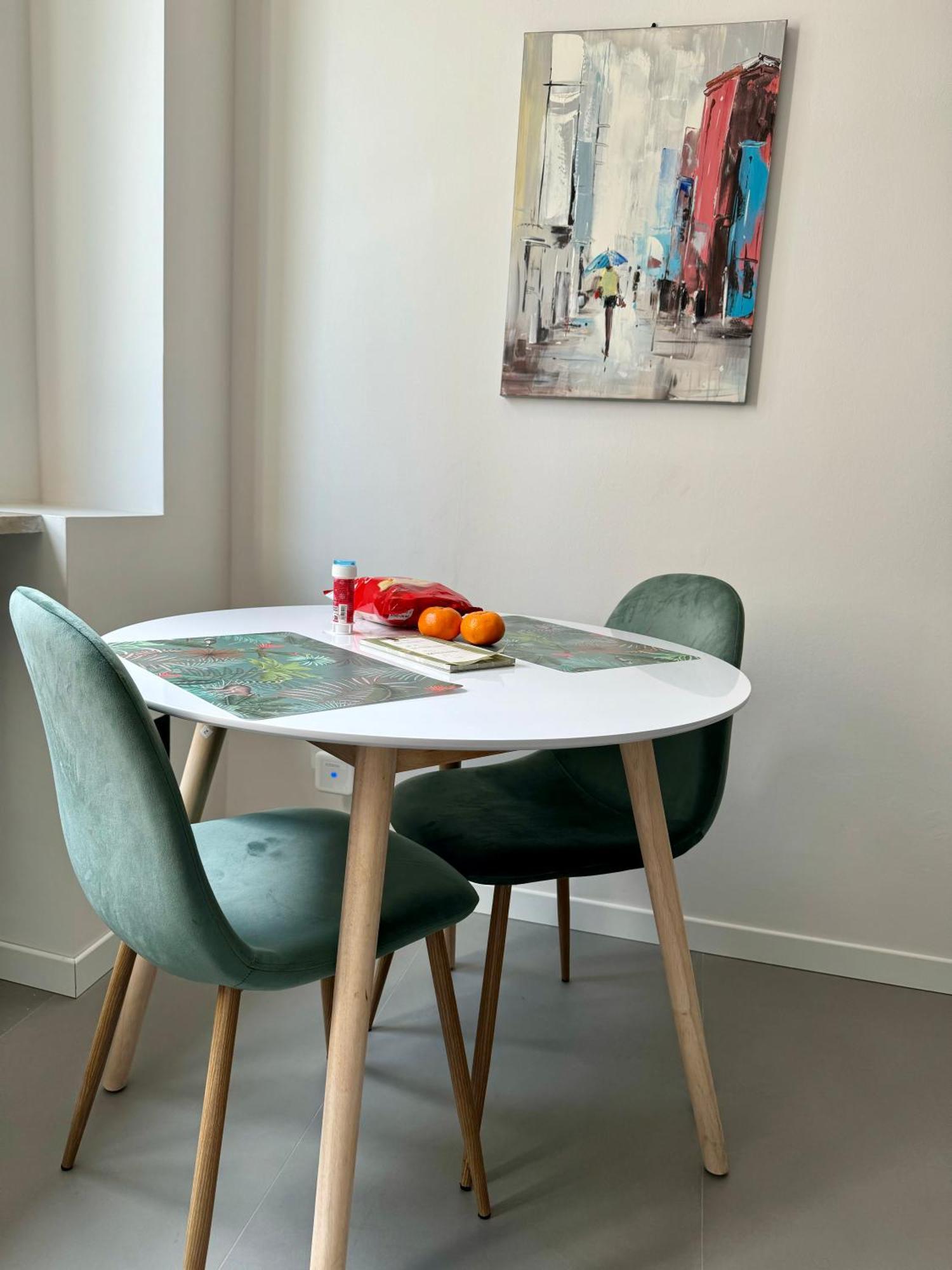 Rainbow Studio Flat- Monolocale Luminoso * Milano