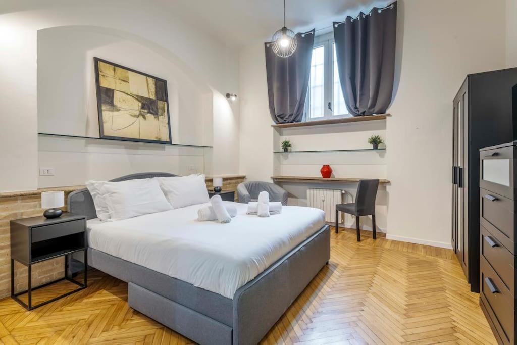 Comfortable 3 Bedrooms Few Steps From Duomo Appartement Milaan