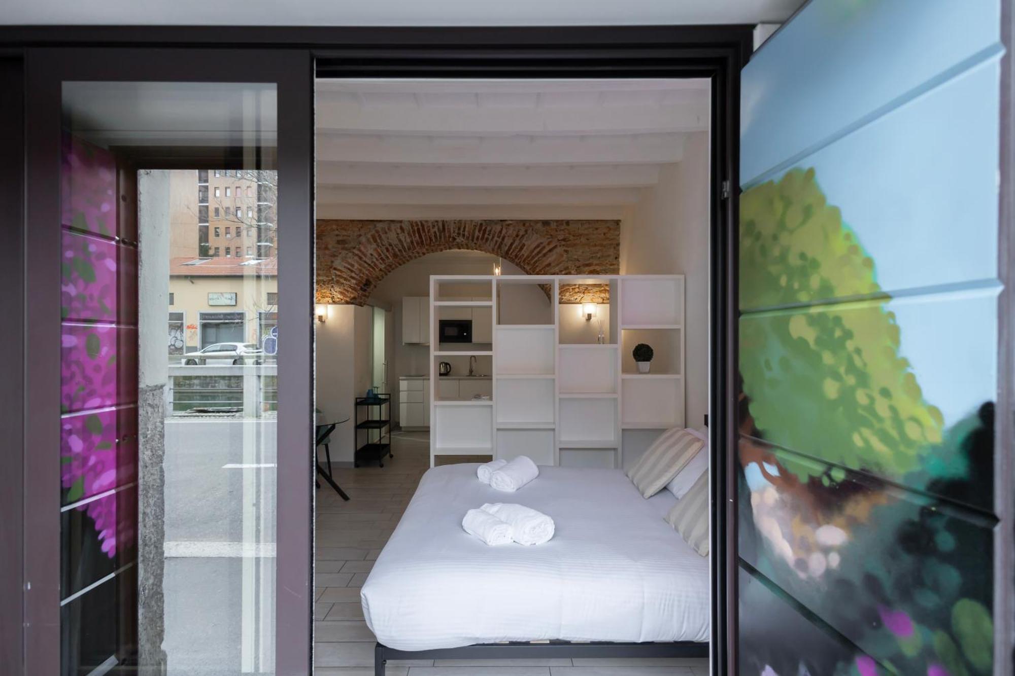 Appartamento Flora 57 - Splendido Loft Nel Cuore Dei Navigli *