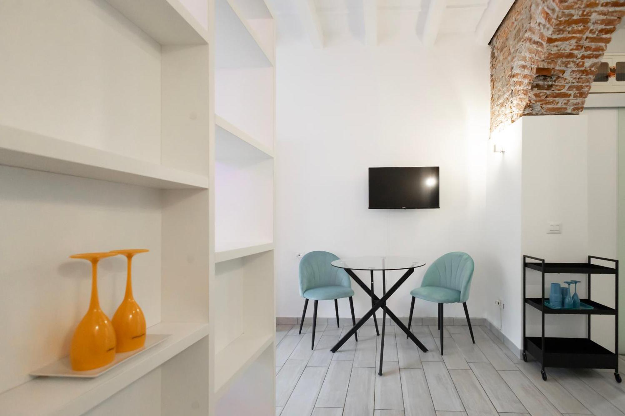 Flora 57 - Splendido Loft Nel Cuore Dei Navigli *