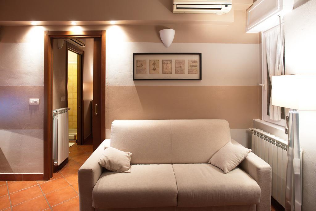 Skyline In Citta Studi A 1 Minuto Dal Metro Con Terrazzo Wi-fi E Netflix Leilighet *