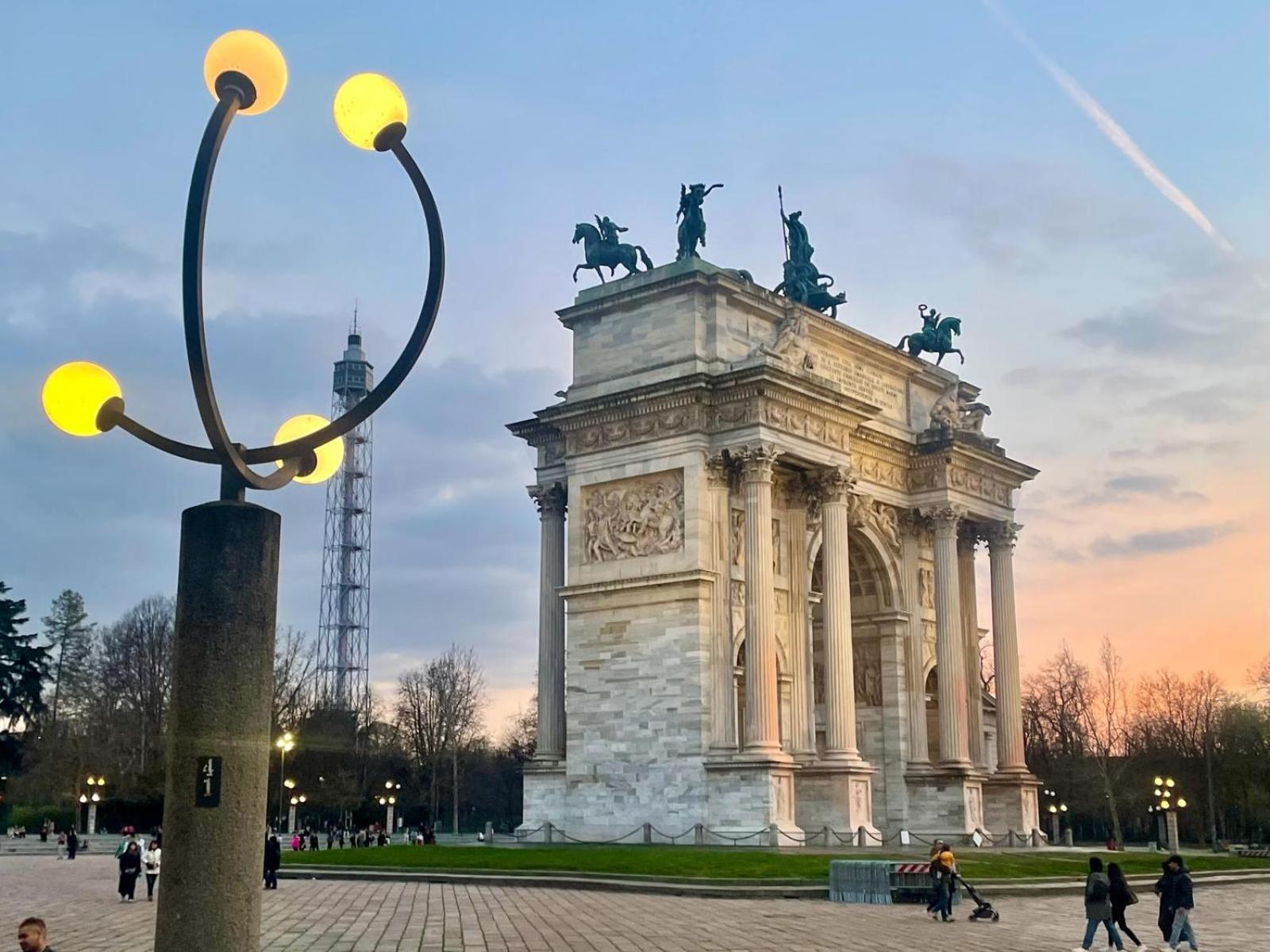 Arco Della Pace -4 Bed Lejlighed Milano
