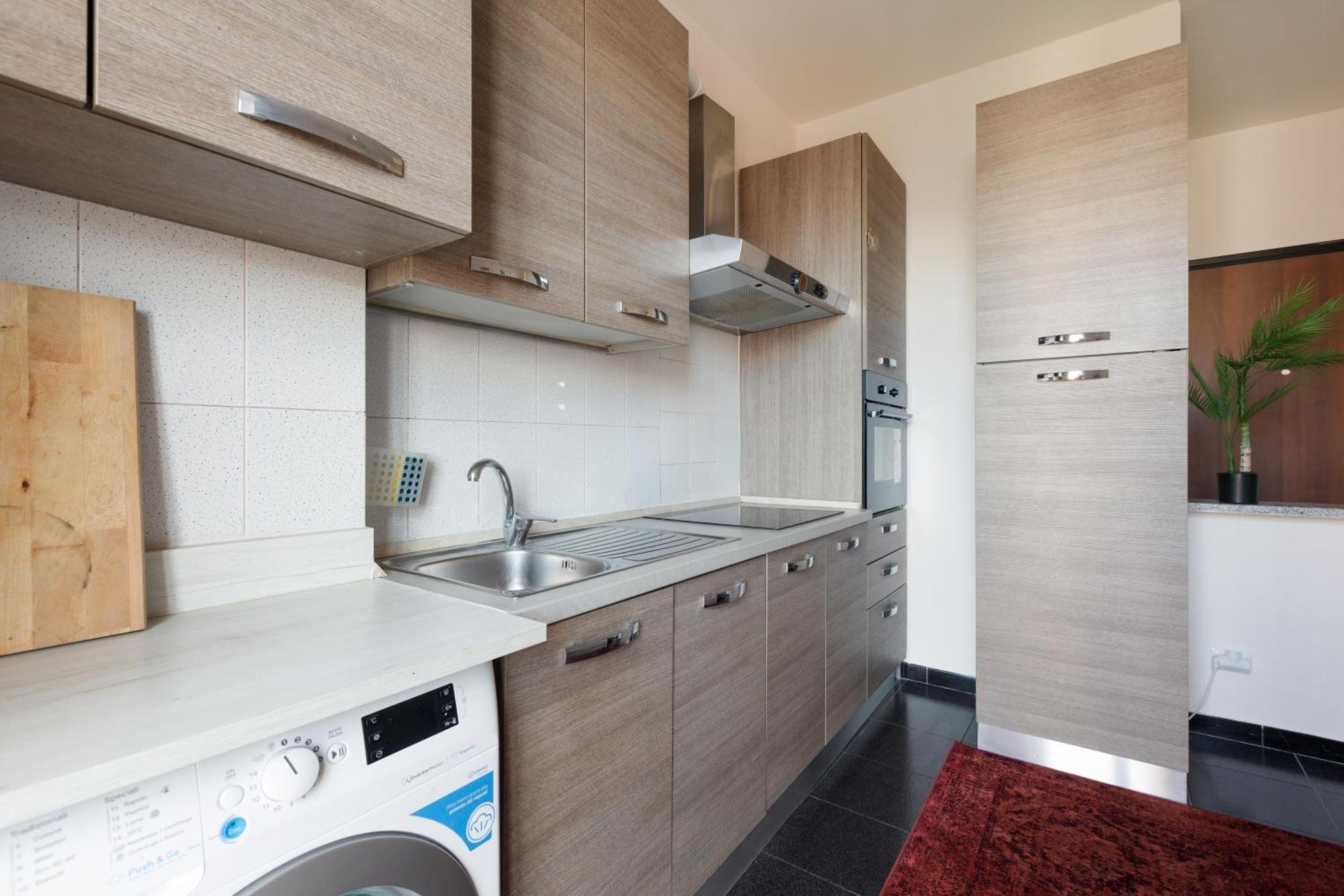 Apartment Corvetto M3 - Comfy Apt. With Balcony! Mailand