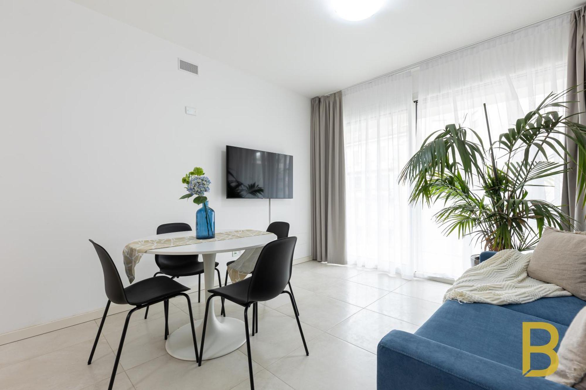 Apartment Beplace In Chinatown