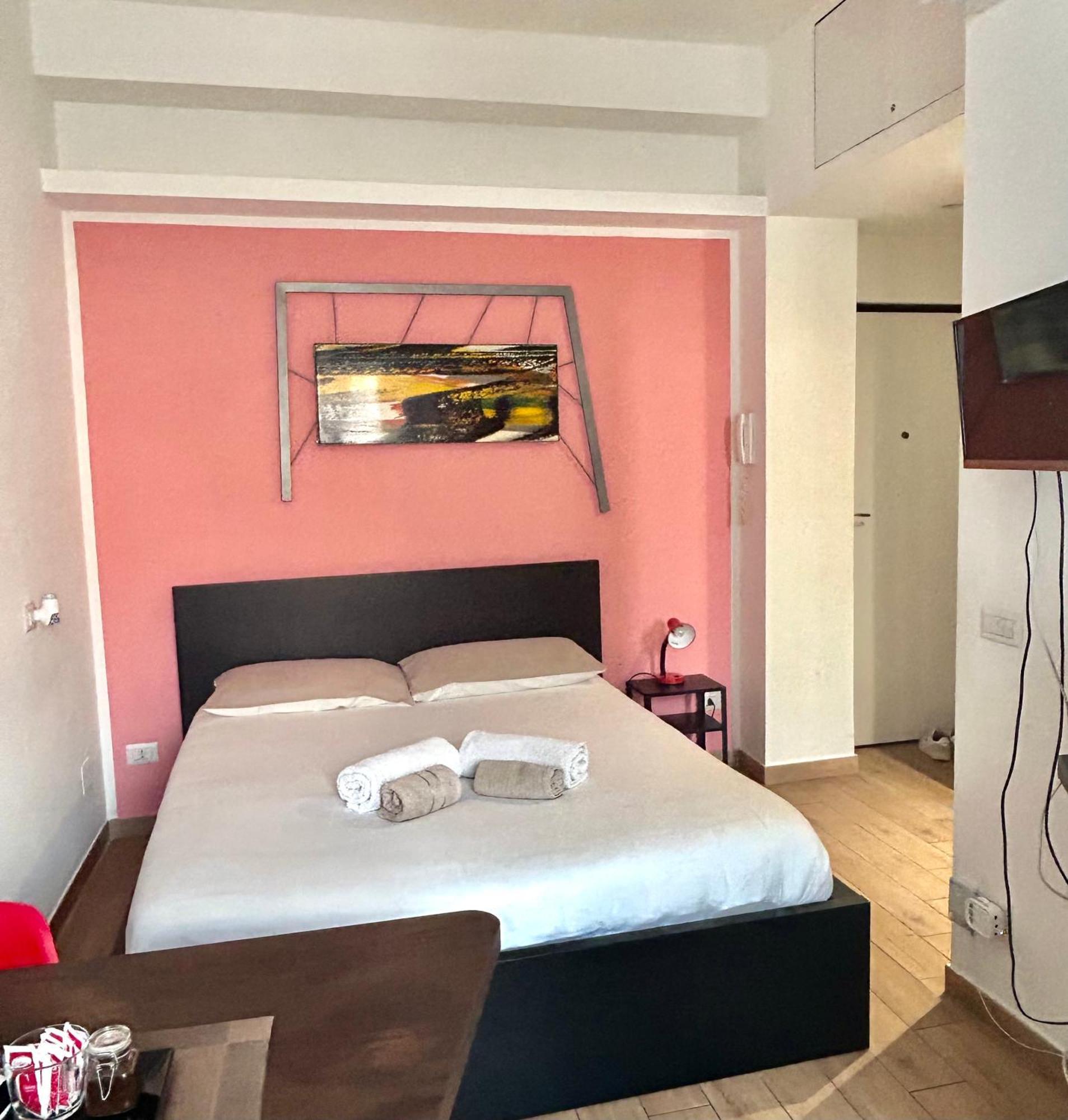 Fully Equipped Design In San Siro Leilighet *