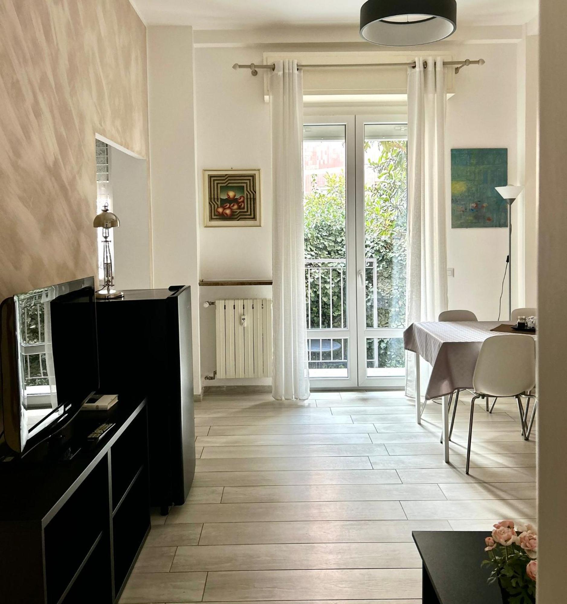 Lovely 2 With Small Garden Appartamento Milano