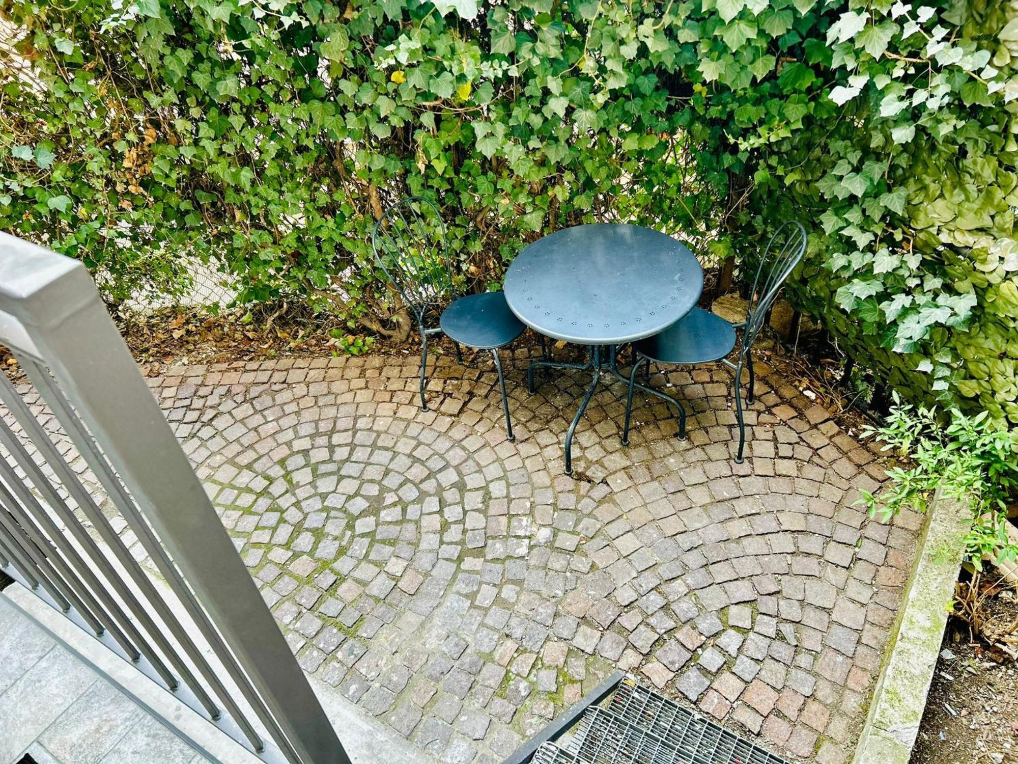 Lovely 2 With Small Garden Appartamento