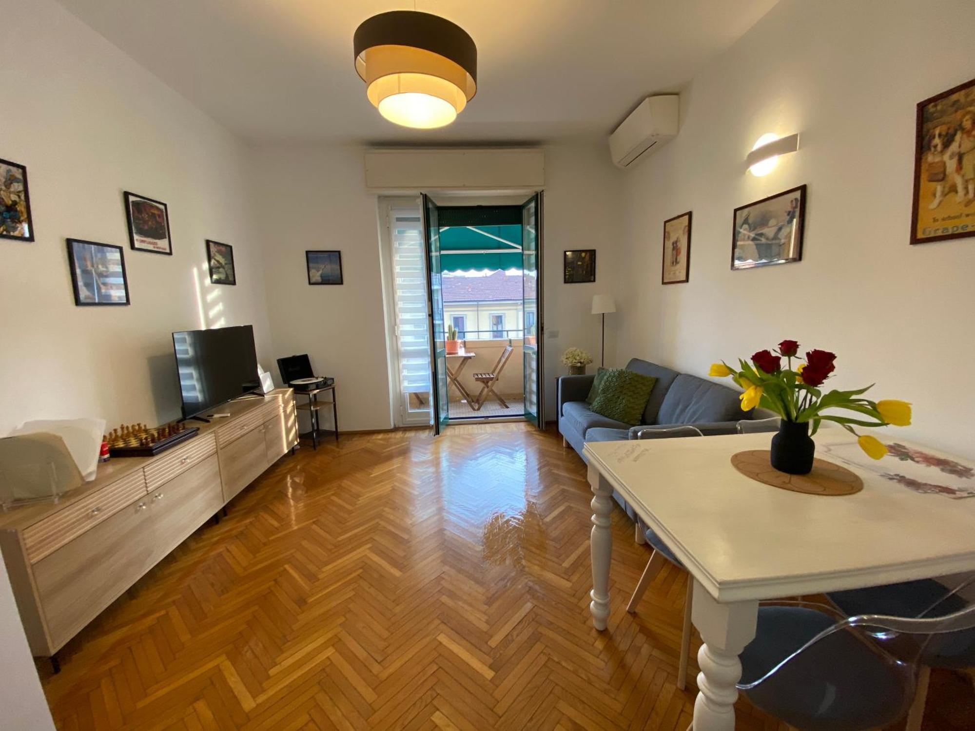 Daniela's Spazioso Ai Navigli Appartamento