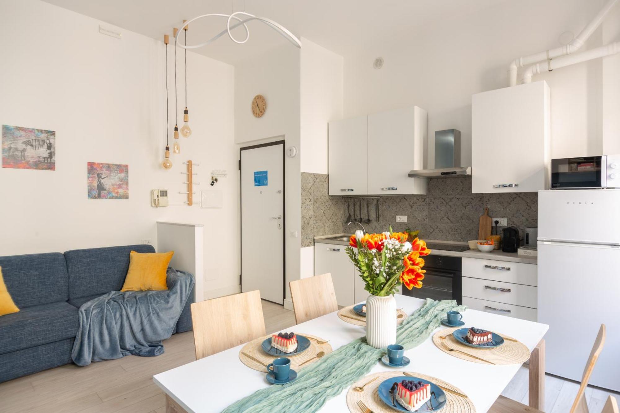 Ourjoy Condo, Free Parking, Ac, Wifi - M Gioia47, Station, Porta Nuova, Milaan