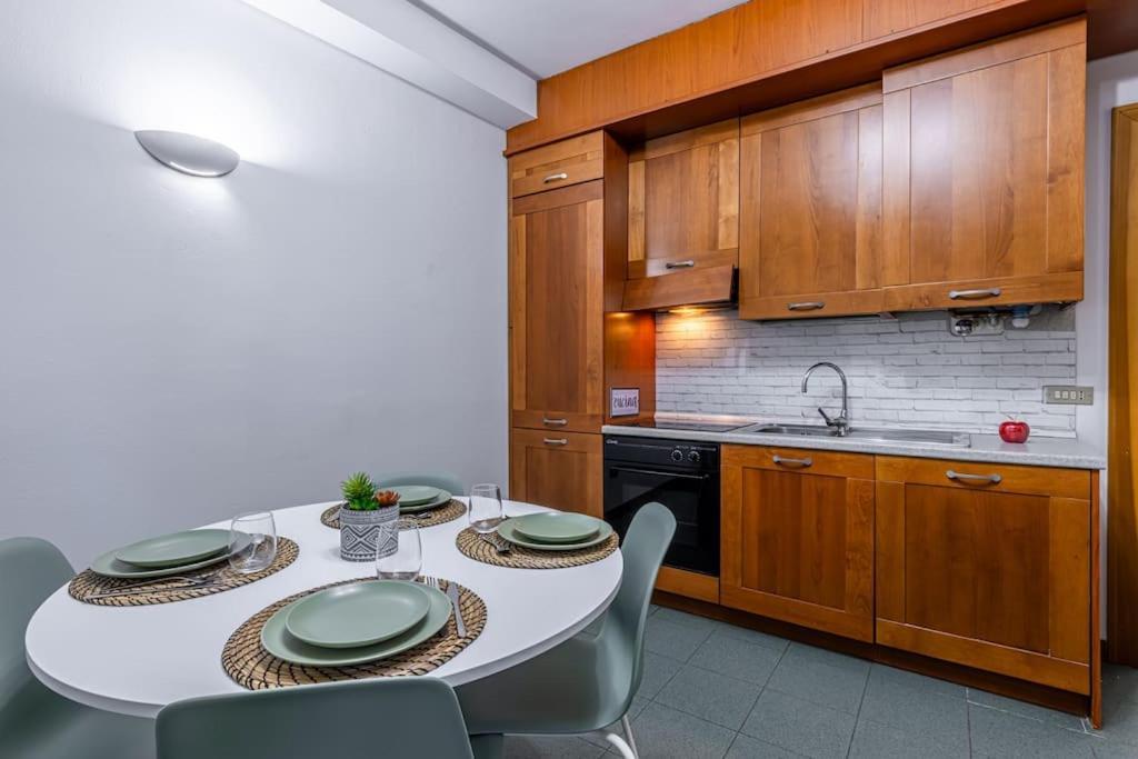 Leilighet Close To Duomo Lovely City Center Flat *