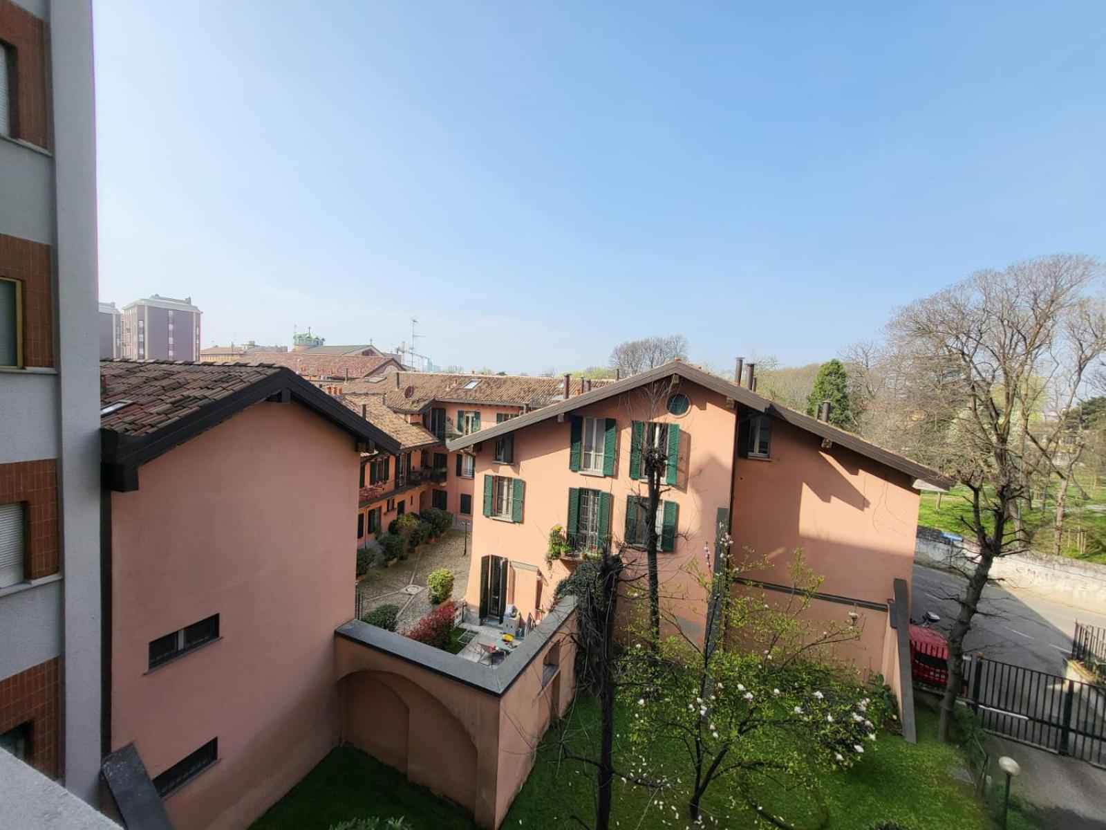 Monza, 177 - Sul Naviglio Martesana Leilighet *