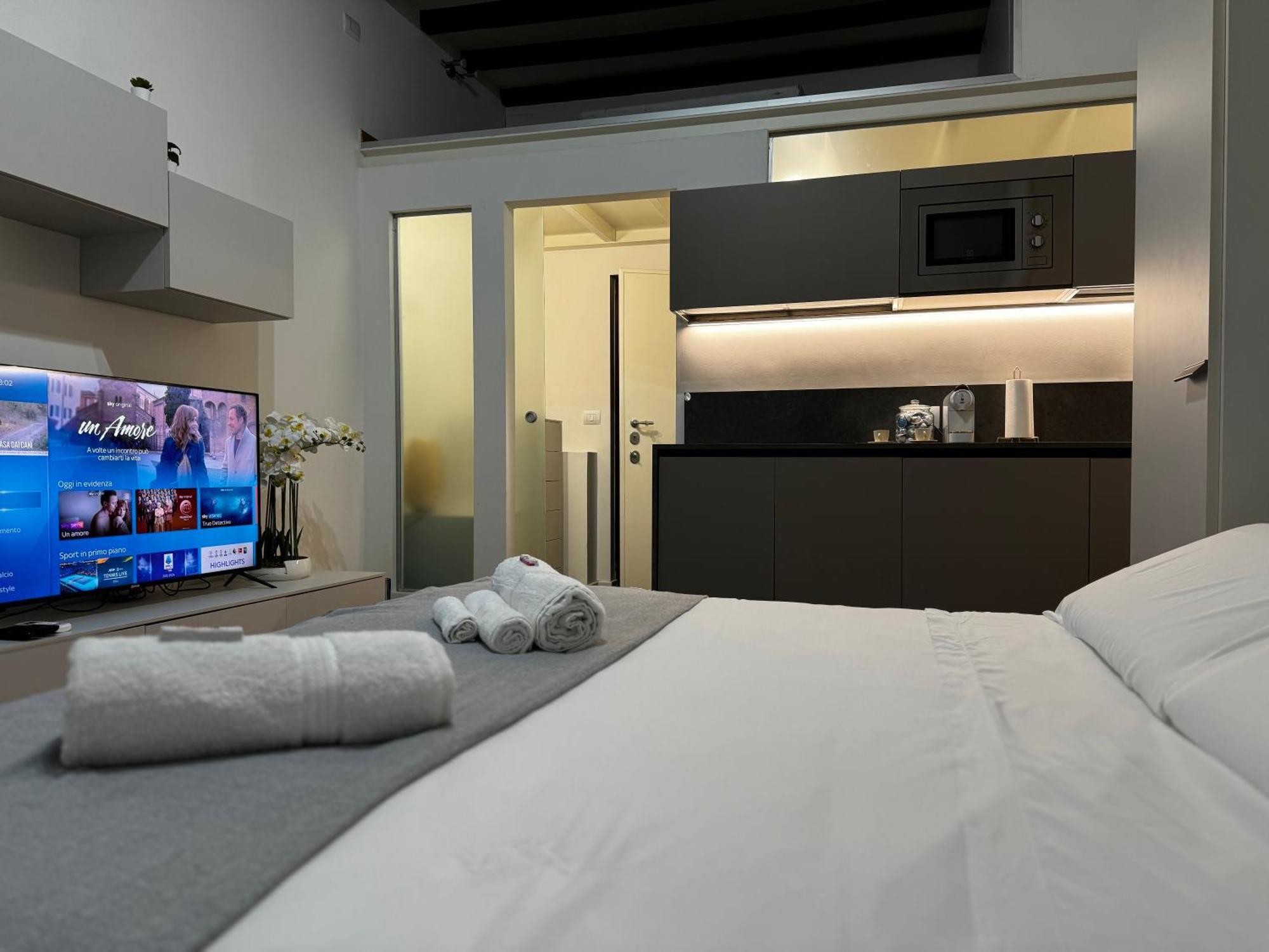 Regina In Corso Lodi - Sky Tv, Wifi E Breakfast Box Milano