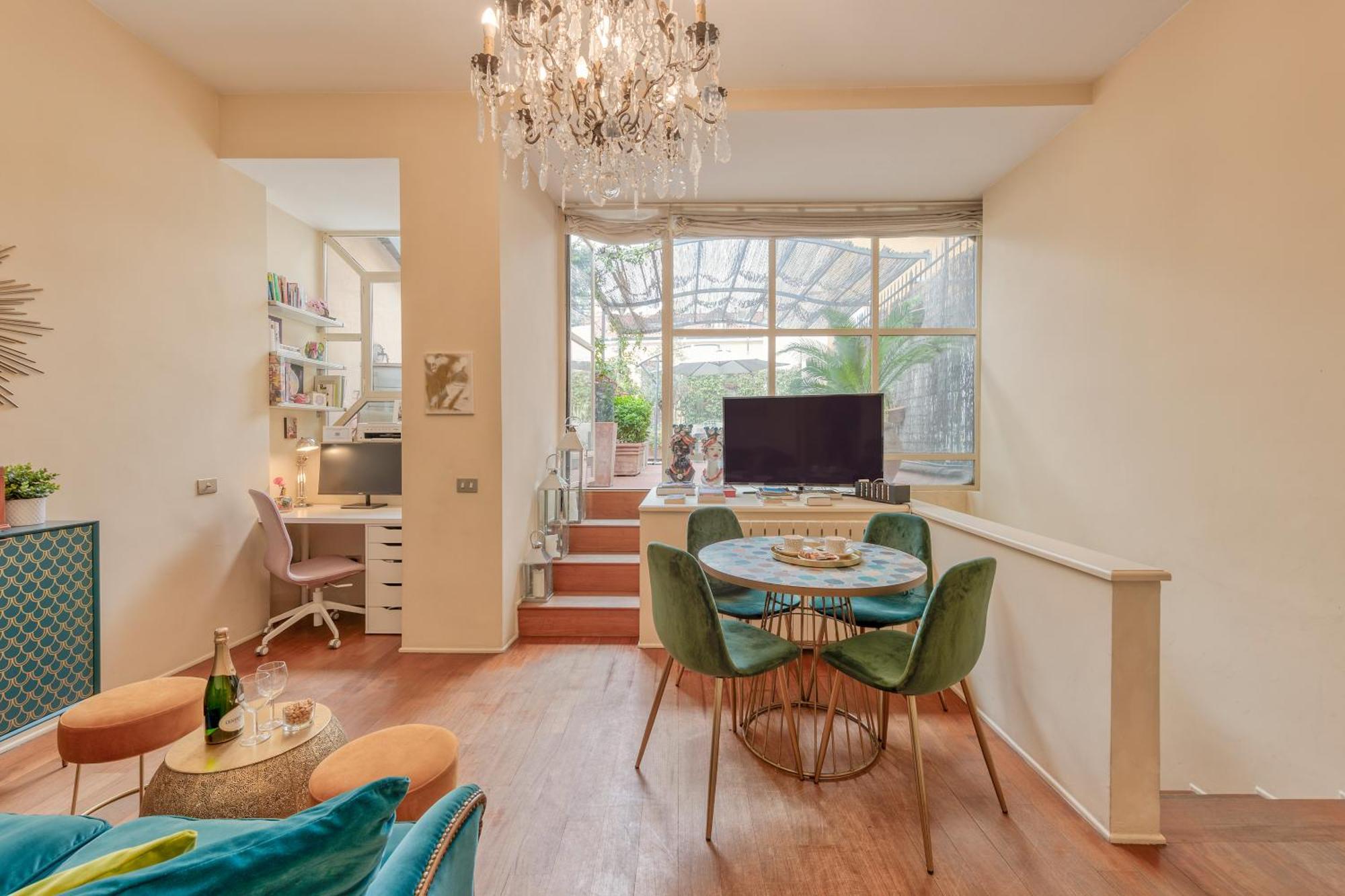 Pontaccio, 4 - Vivere In Brera, Con Ampio Terrazzo *