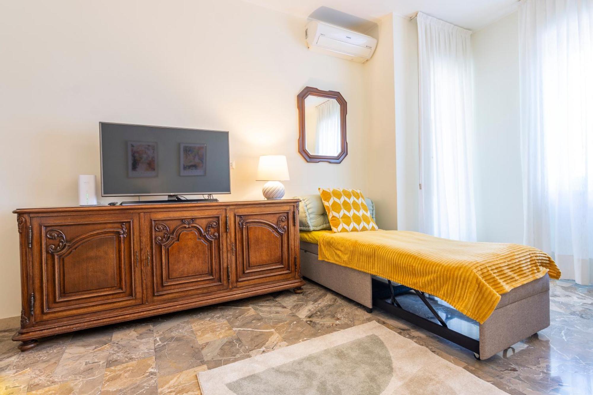 Ospitali - Casa Giuliana, Ampio Trilocale Per Famiglie E Box Appartamento Milano