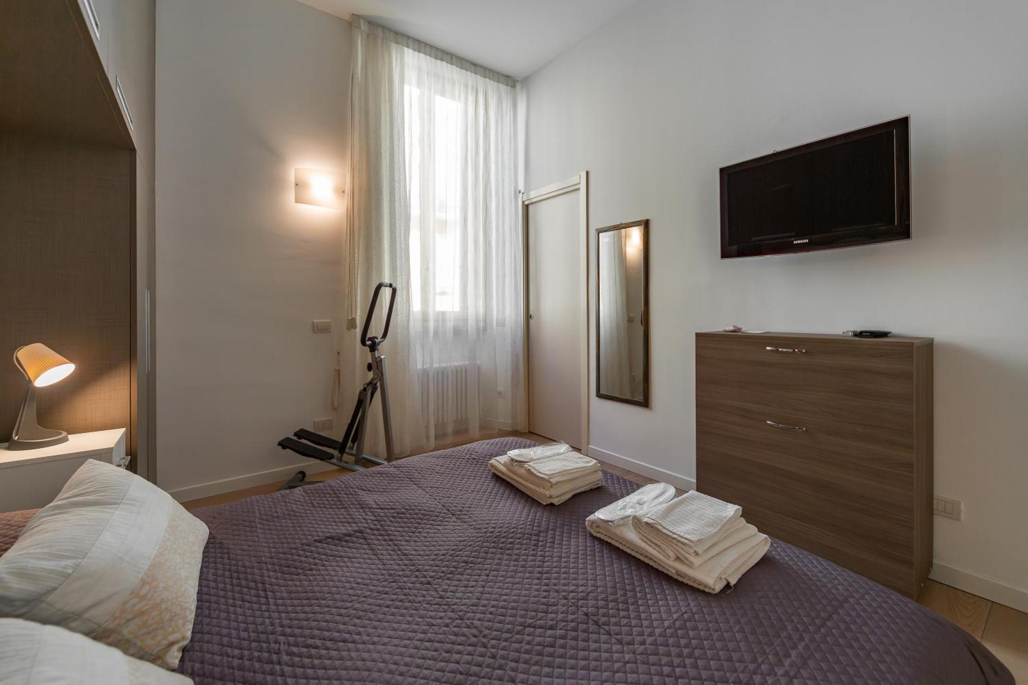 Milano-trilocale Centrale Con Vasca Idromassaggio Ferienhaus