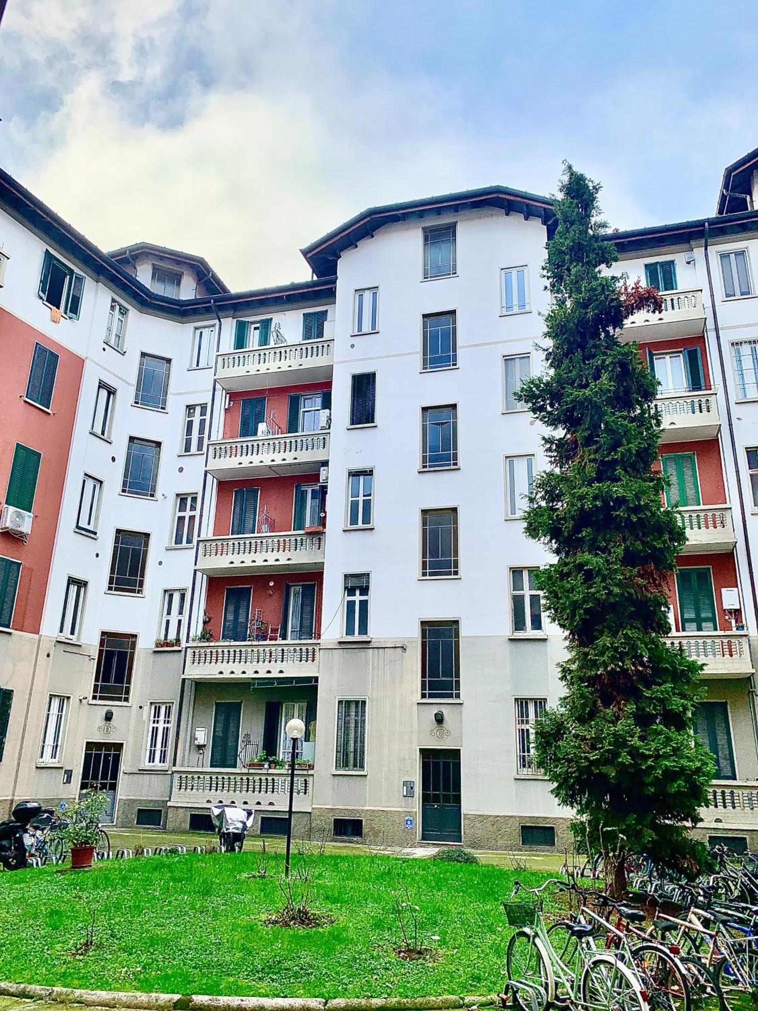 Luminoso Bocconi Navigli Apartment