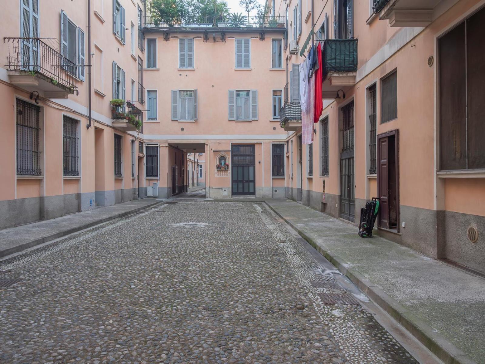 Xenia - In Porta Romana * Milano