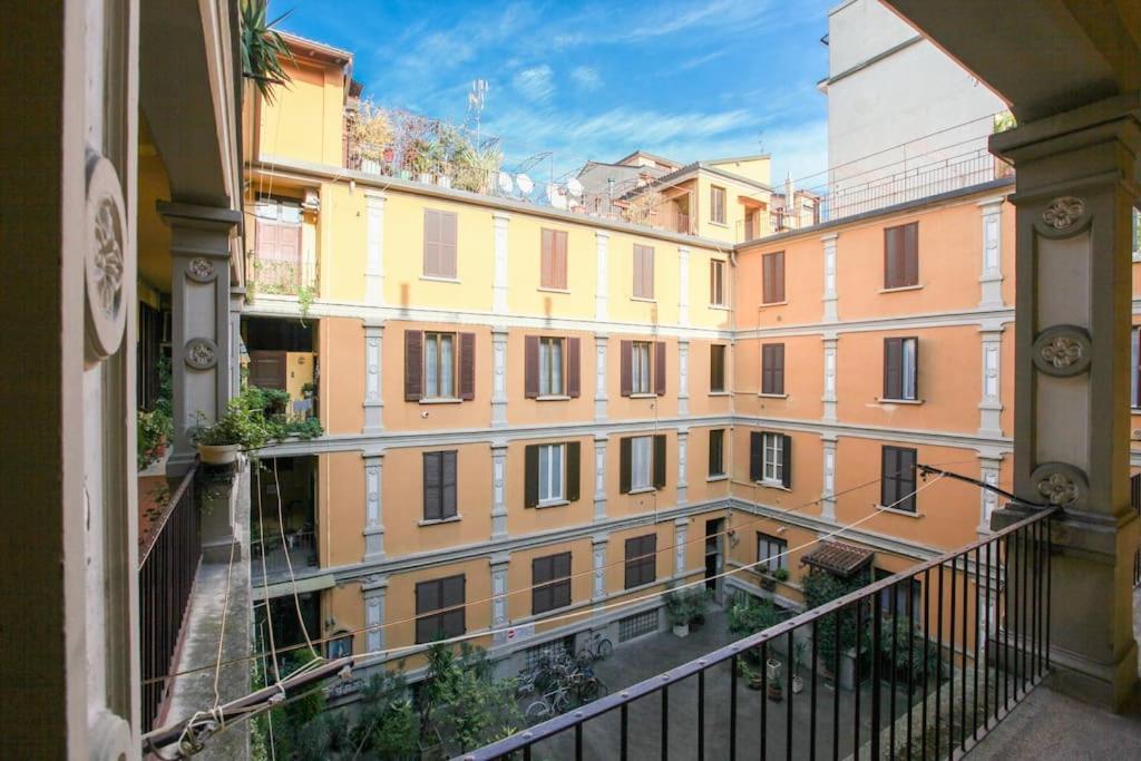 Hacca Collection - Isola-garibaldi District 1br *