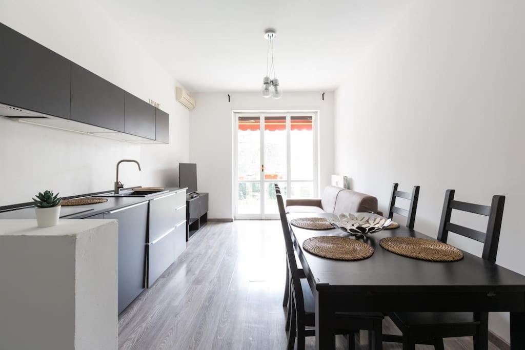 Appartement Large Close To Metro Milaan