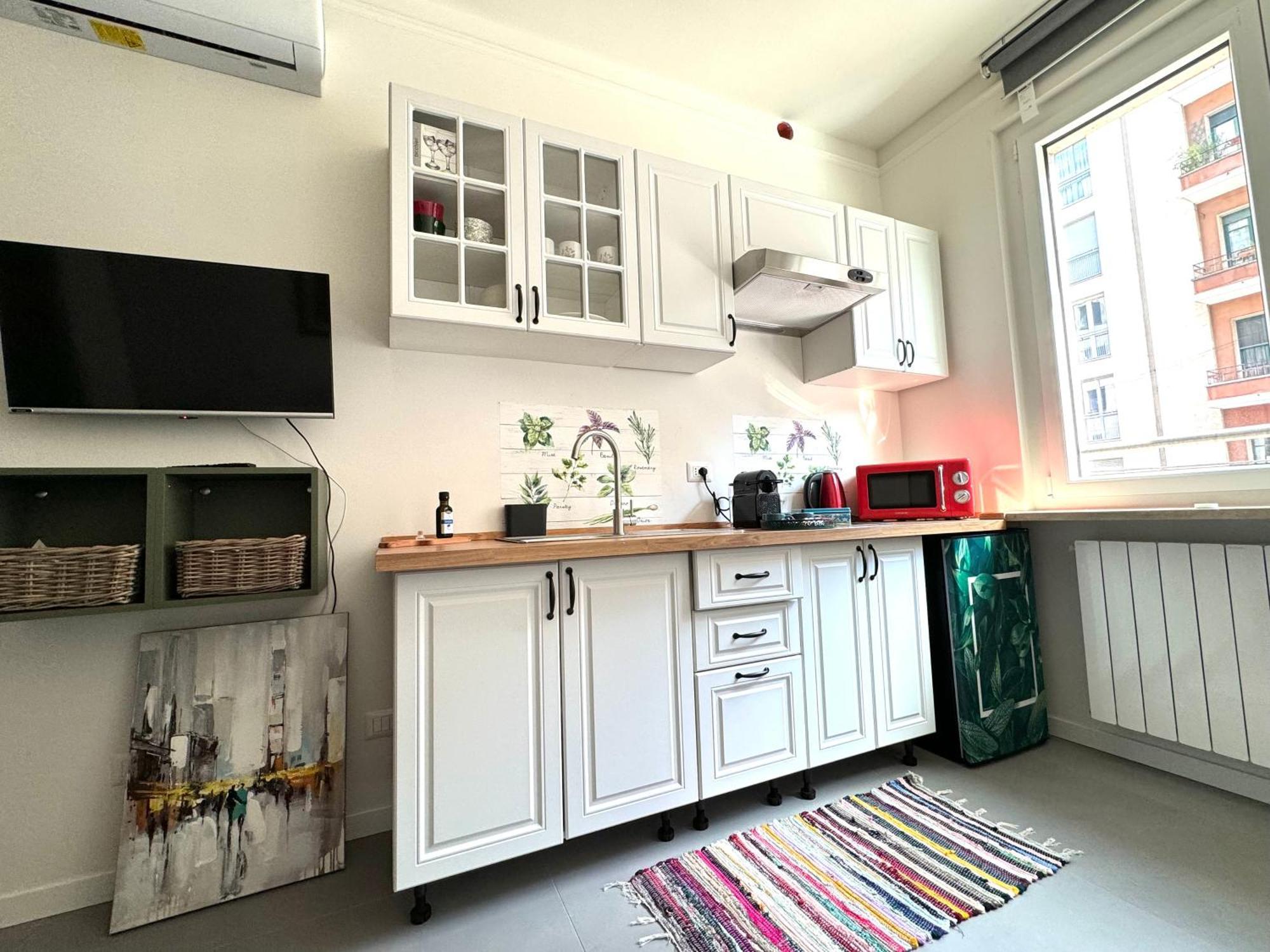 Rainbow Studio Flat- Monolocale Luminoso * Milano