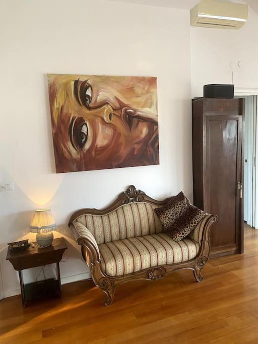Penthouse In The Sky With 30 Sqm Terrace Station * Milano