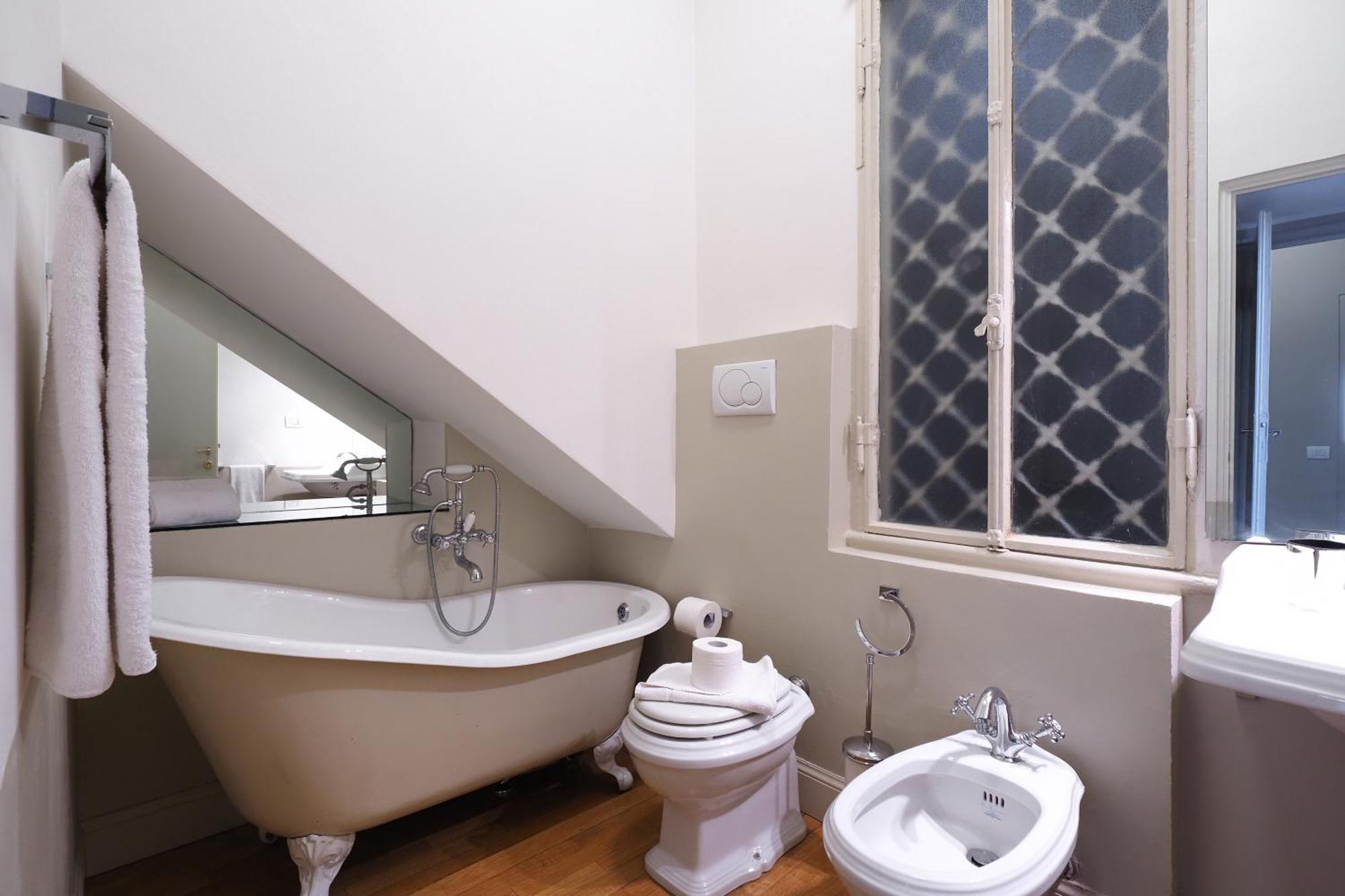 Contempora Serviced - Quadrilocale Pta Vercellina Leilighet Milano