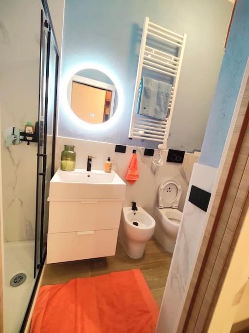 Leilighet Casa Mamo: Design & Vintage Above Subway *