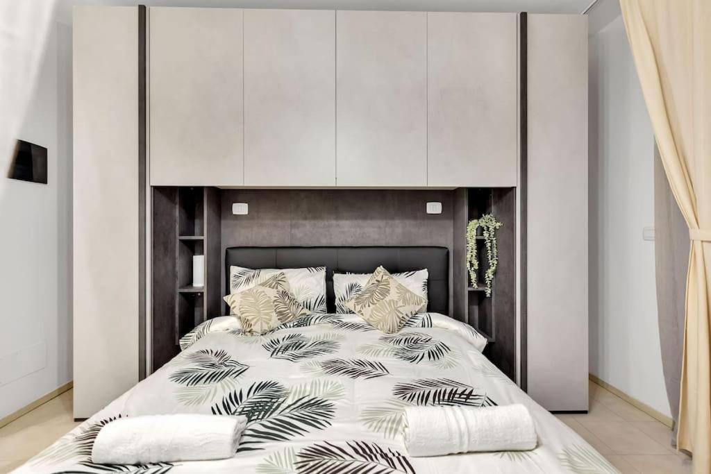 Private Parking-terrace10 Min To Linate Airport * Milano