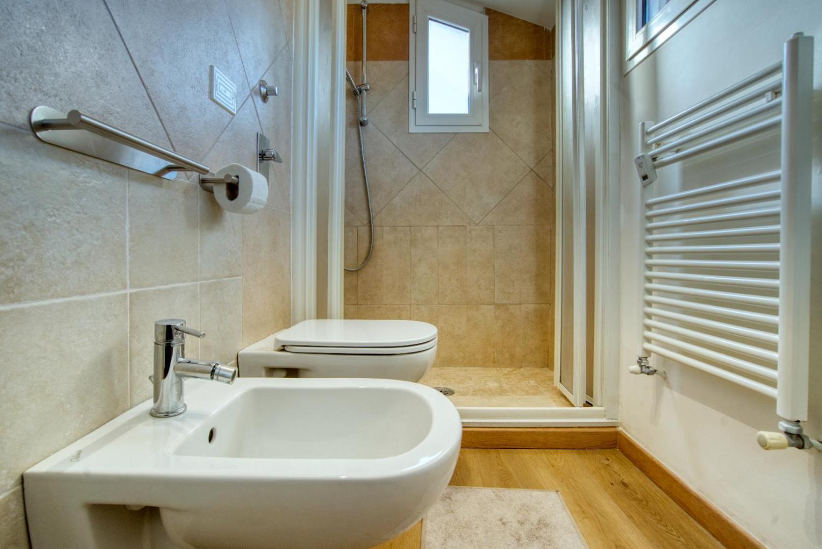 Spacious Penthouse With Panoramic Terrace - 20 Minutes From Duomo Appartamento Milano