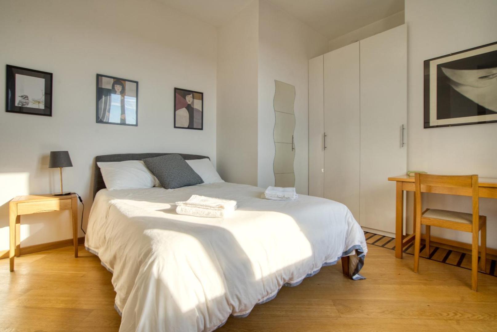 Spacious Penthouse With Panoramic Terrace - 20 Minutes From Duomo * Milano