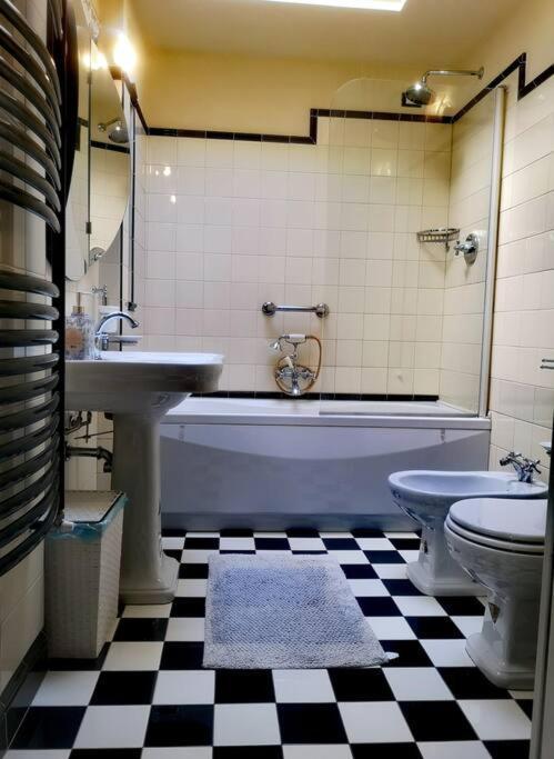 Apartment Centrale-luxury With Garden Terrace Mailand