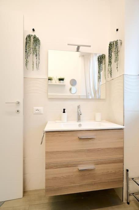 Appartamento Suite-6 Centro-porta Romana Milano