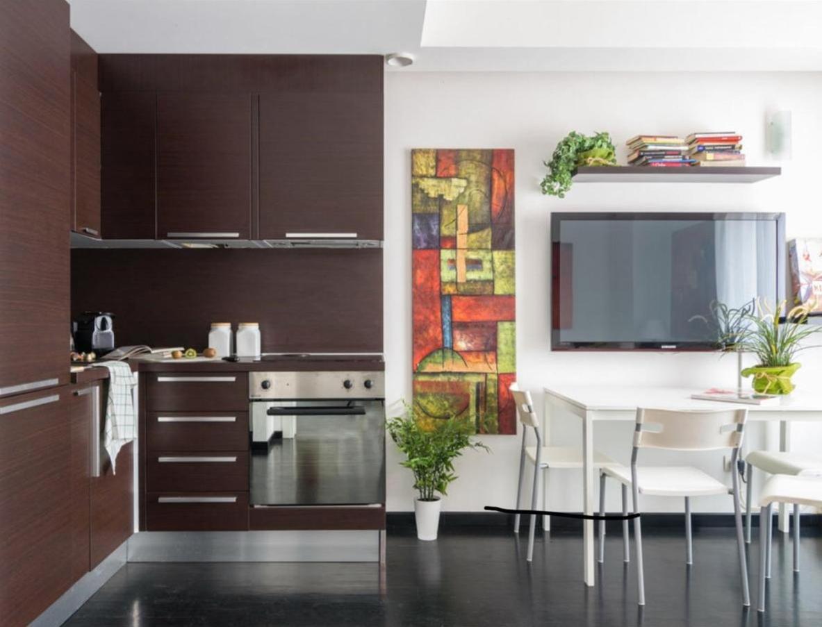 Arco Della Pace -4 Bed Lejlighed *