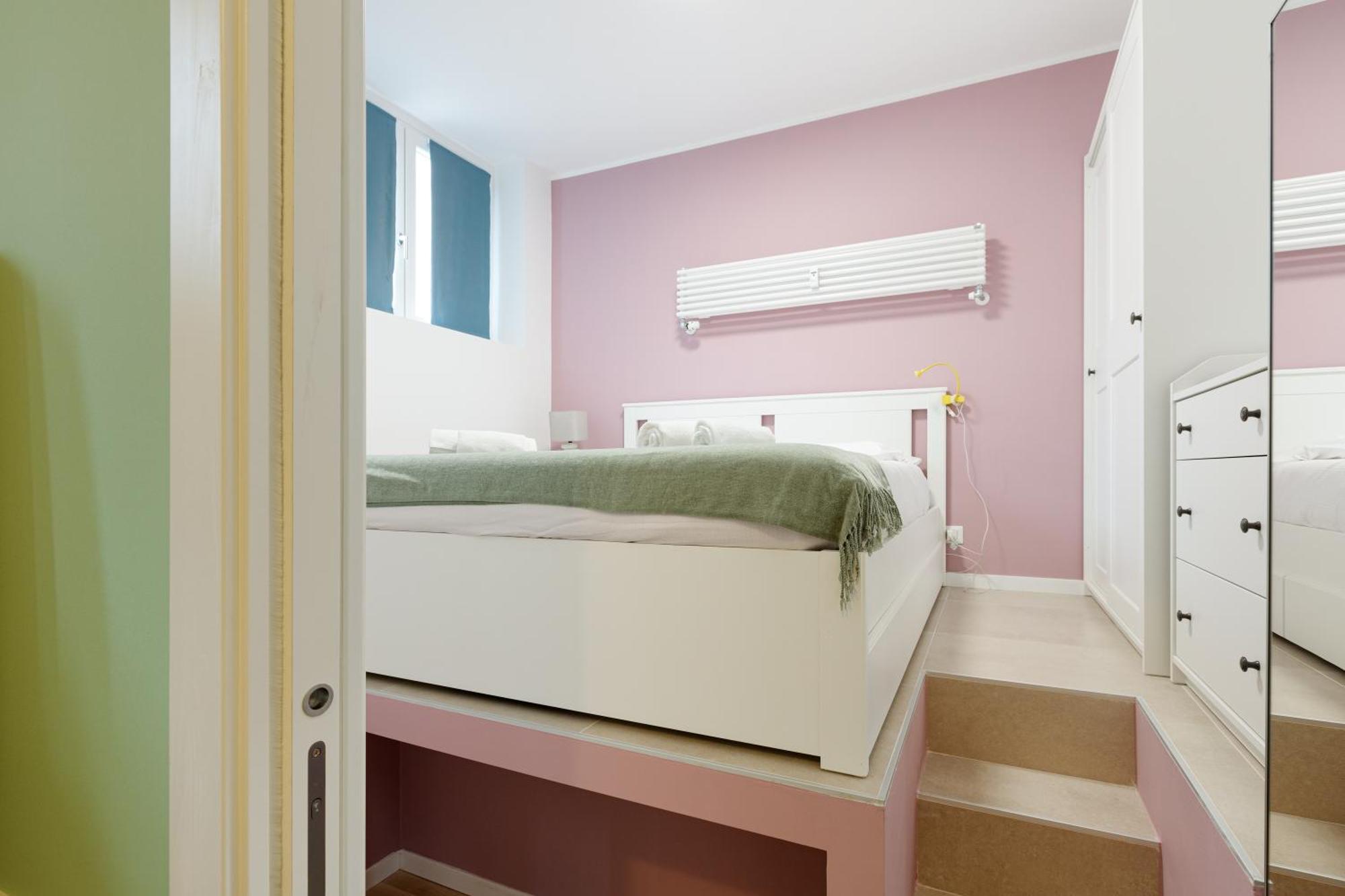 Apartment Insubria Park - Pastel Color Apartment!