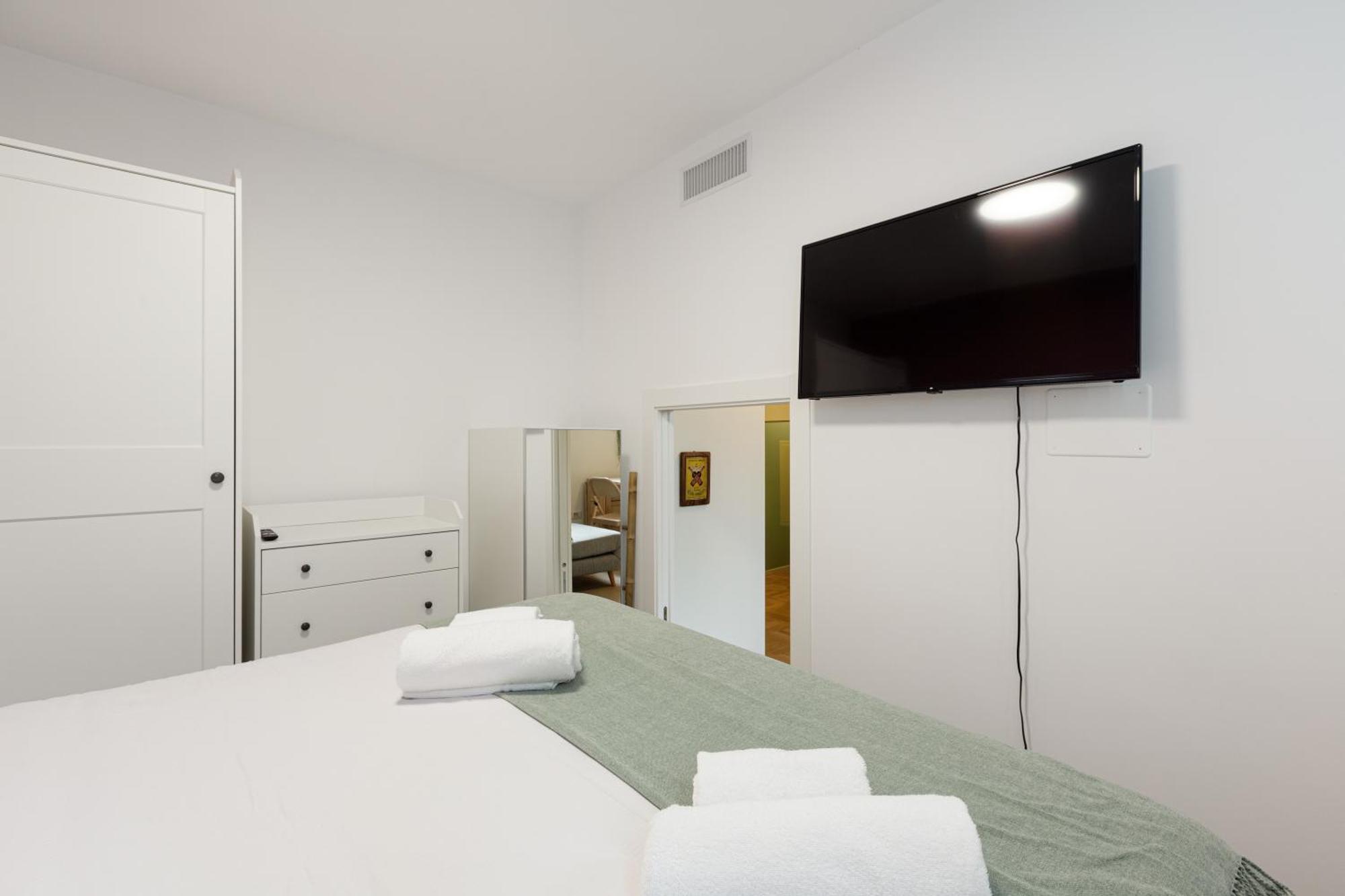 Apartment Insubria Park - Pastel Color Apartment!