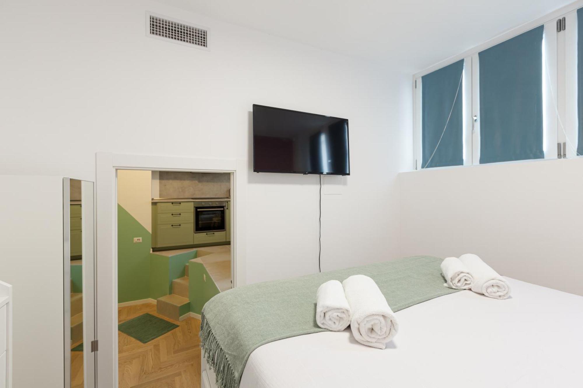 Apartment Insubria Park - Pastel Color Apartment!