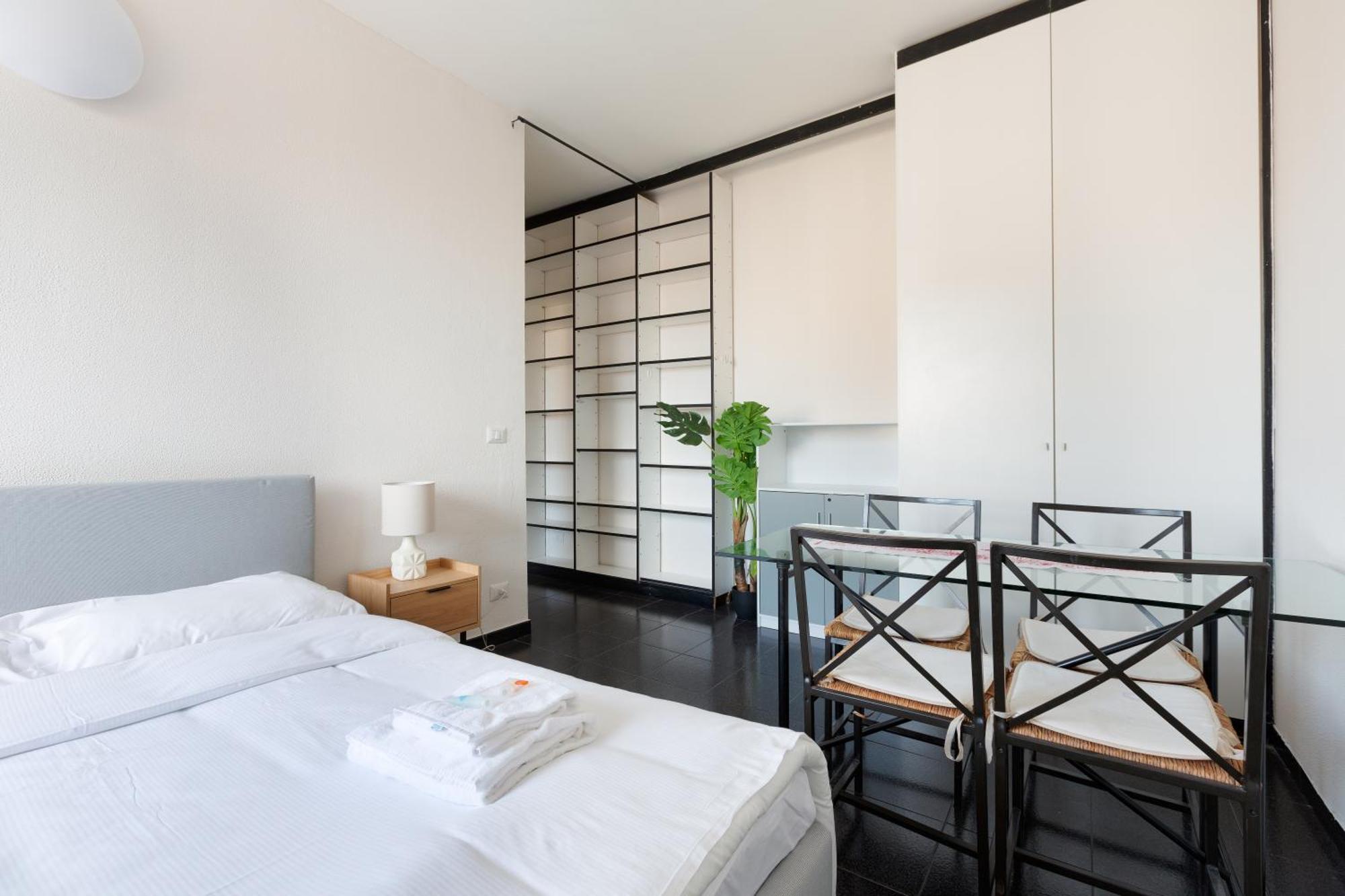 Corvetto M3 - Comfy Apt. With Balcony! Apartment *