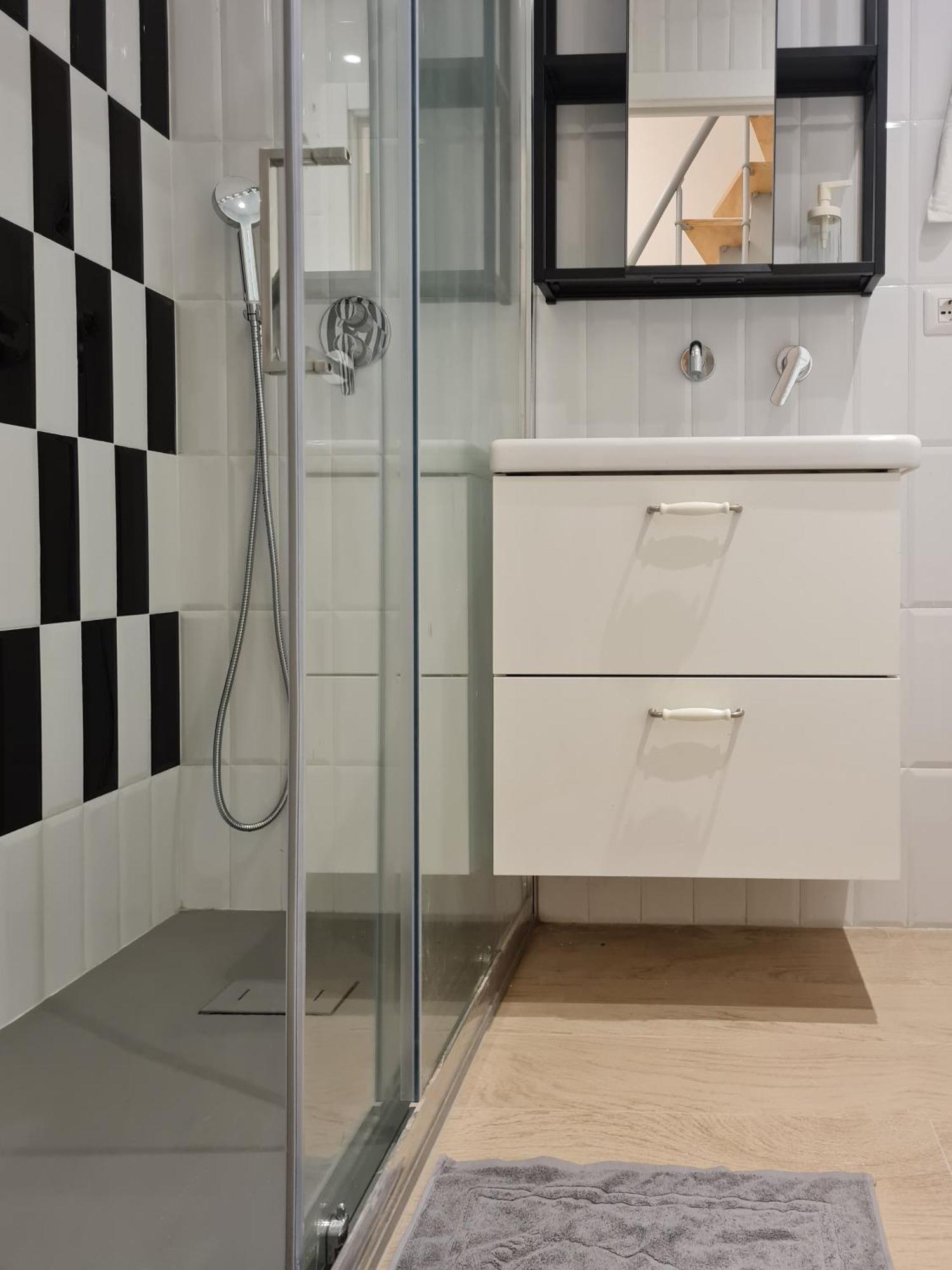 Loft Urbano: Confort E Cozy * Milano