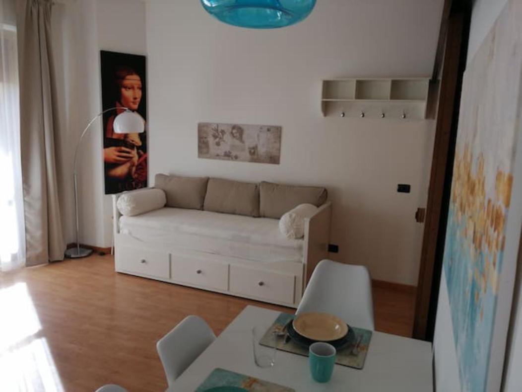 Apartment Monolocale Quartiere Nolo Mm1 Pasteur Con Posto Auto - P4