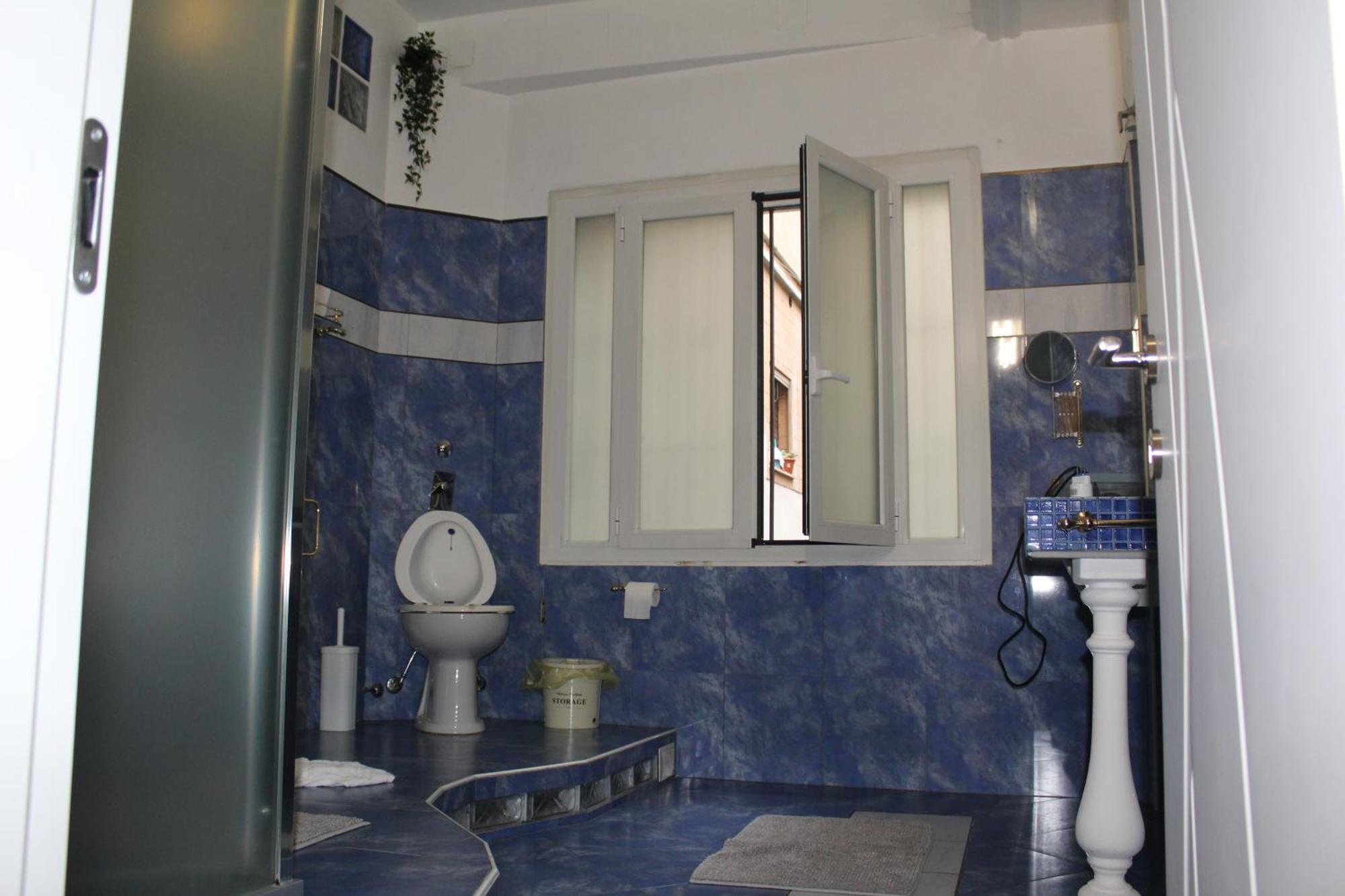 Bed & Breakfast Bb Navigli *