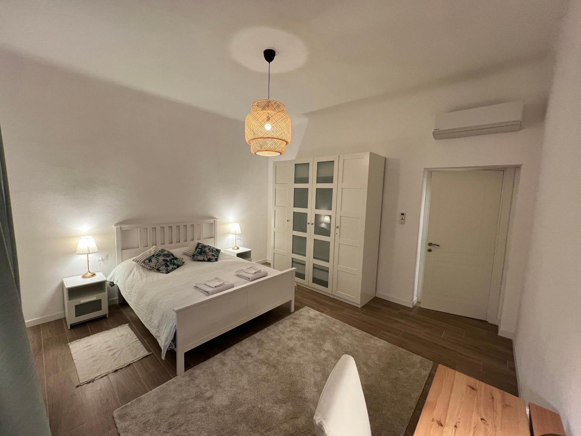 Spacious 3 Bedroom * Mailand