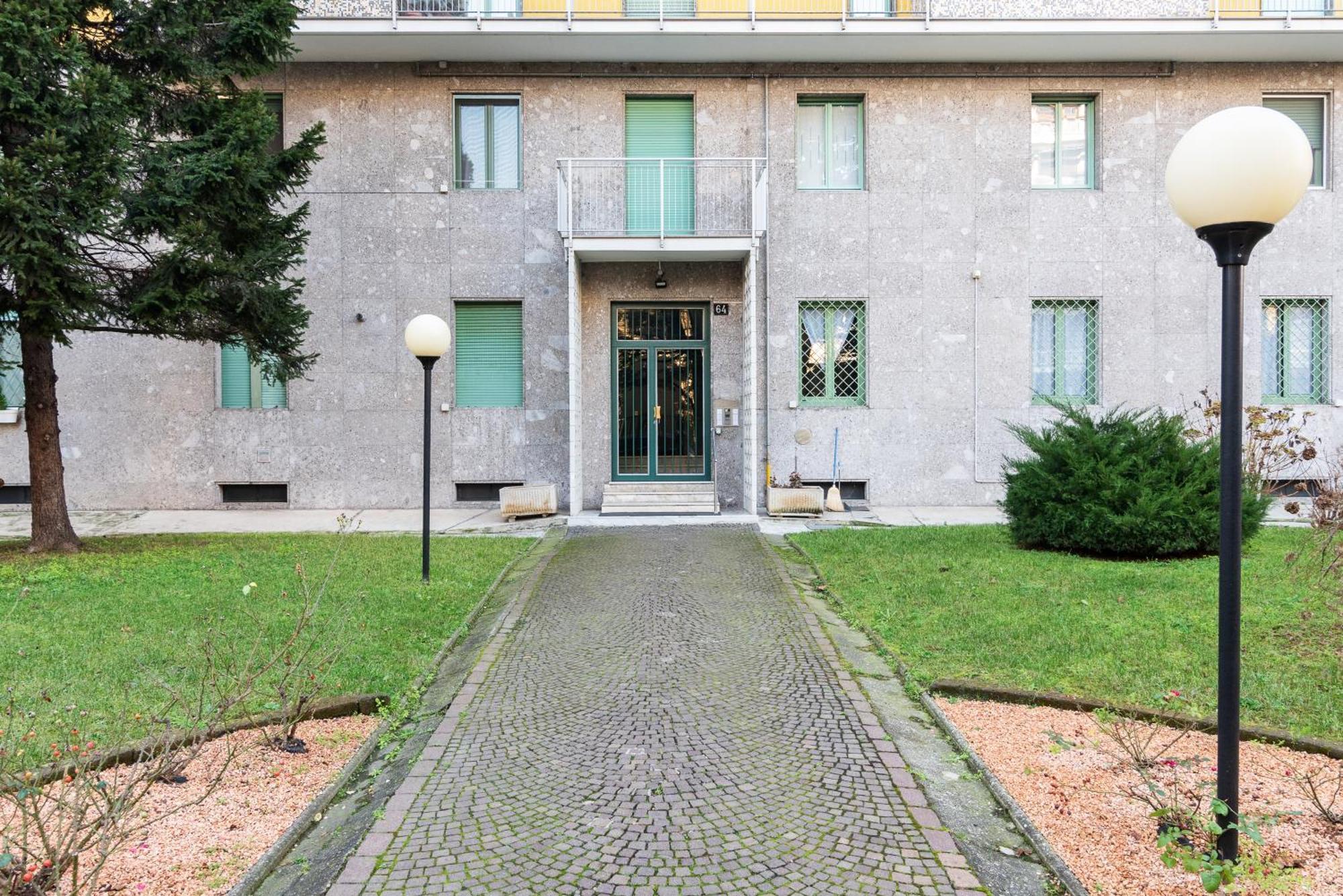 Apartment Monolocale Sismondi *