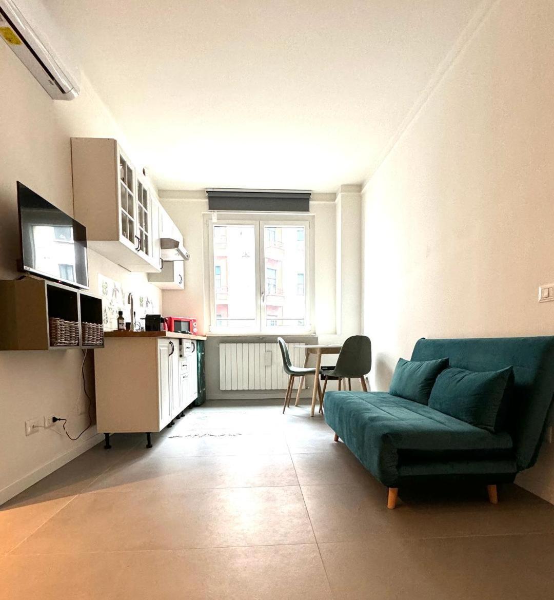 Rainbow Studio Flat- Monolocale Luminoso * Milano