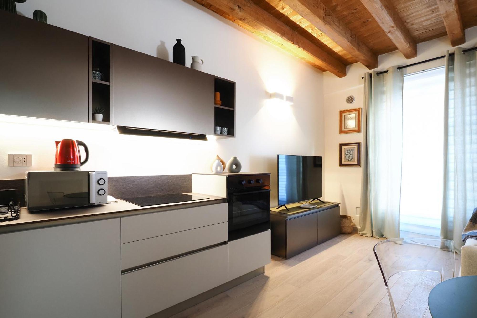 Apartment Primopiano - Zumbini Milan