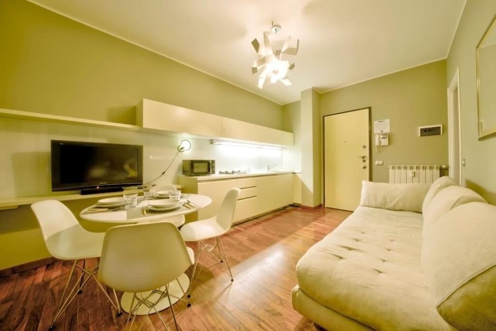 Apartment Station - Fashion Design Rooftop Milan