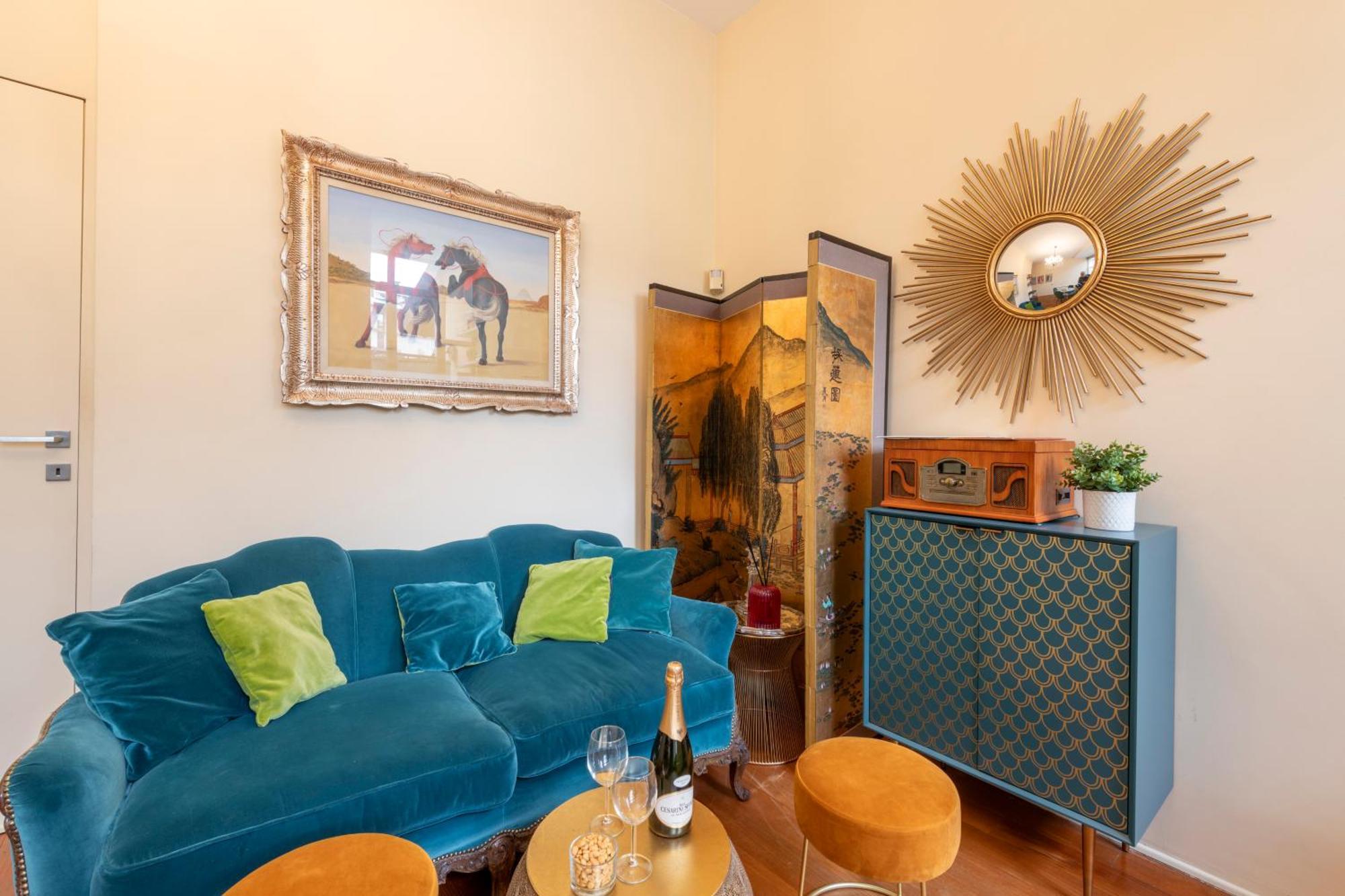 Pontaccio, 4 - Vivere In Brera, Con Ampio Terrazzo * Milan