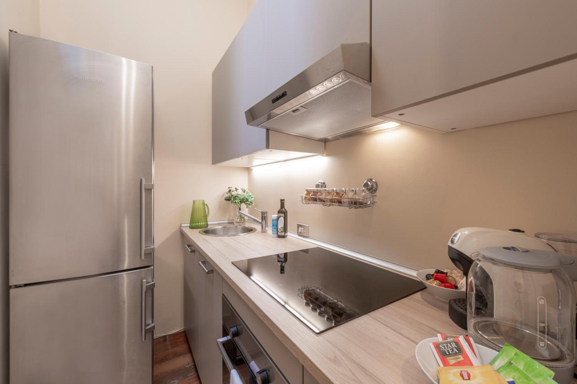 Pontaccio, 4 - Vivere In Brera, Con Ampio Terrazzo * Milan